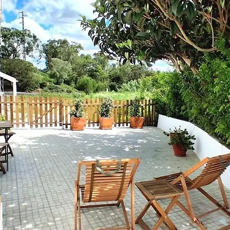 Casa Com Patio-sao Lourenco-ericeira Casais de Sao Lourenco